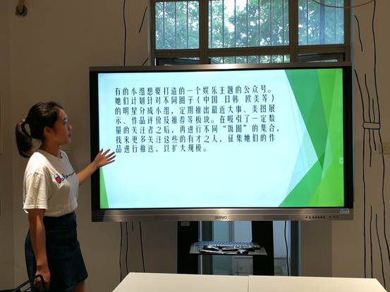 图片包含 墙壁, 室内, 人员, 电子产品

已生成极高可信度的说明